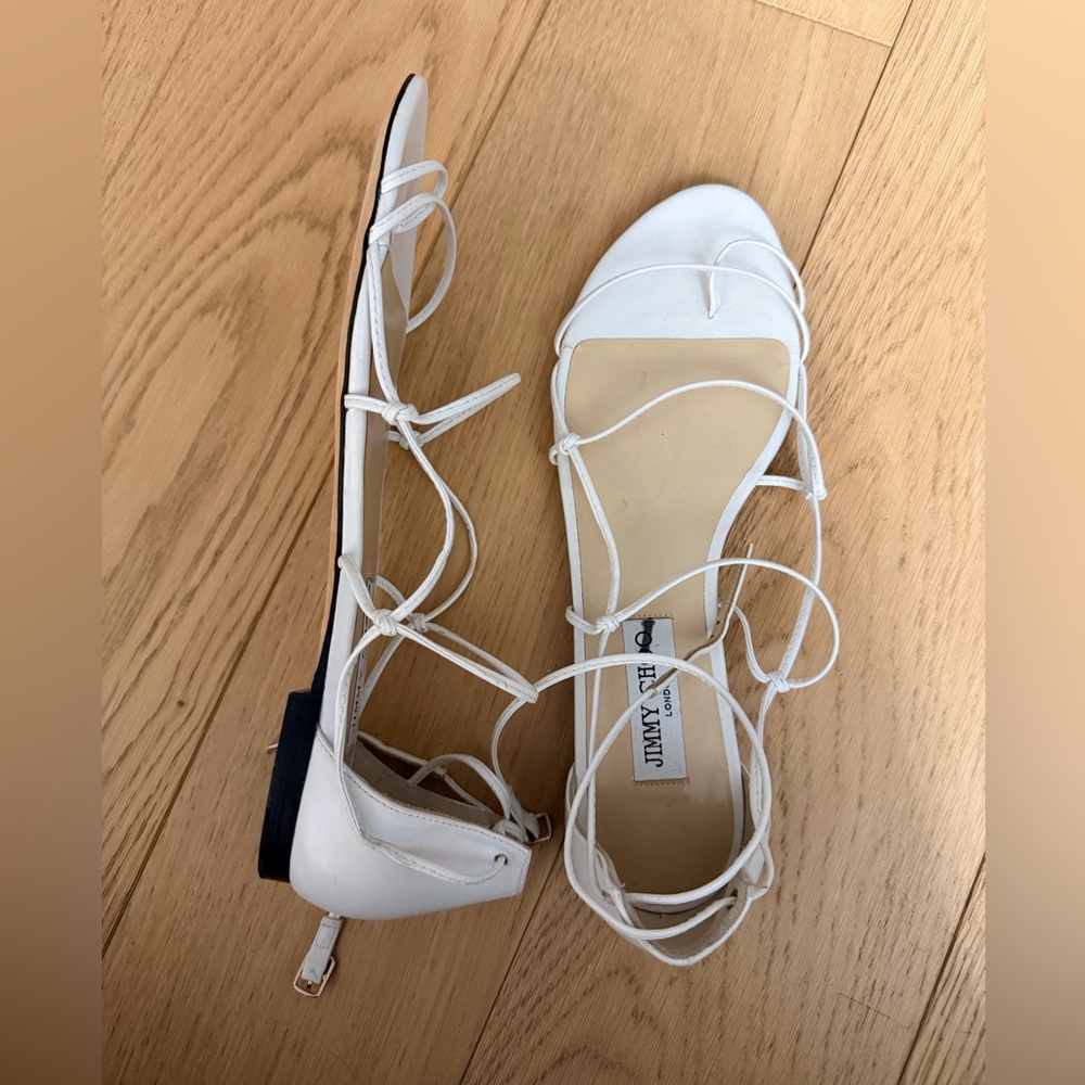 New Jimmy Choo 40.5 White Strappy Flat Sandals - Picture 5 of 6